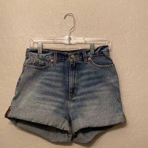 BDG Jean Shorts SIZE 26